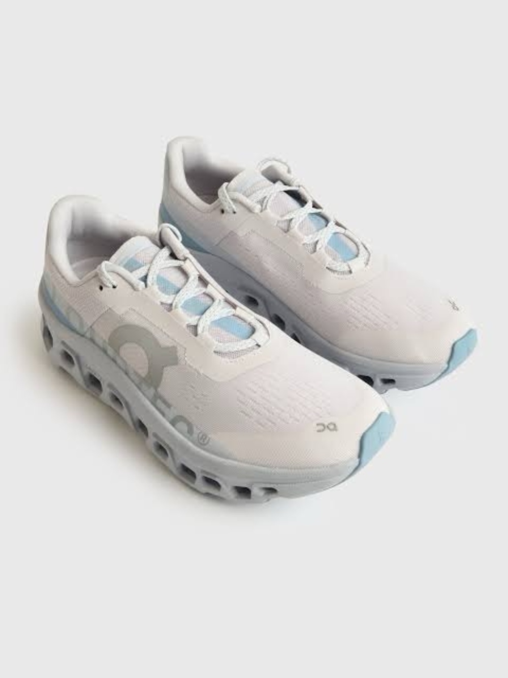 On Cloudmonster sneakers frost